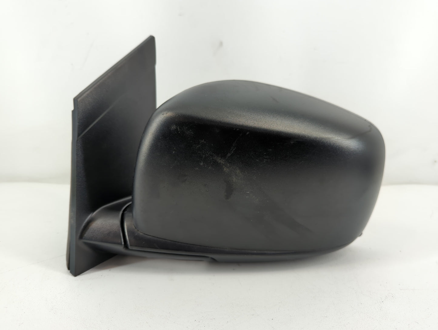 2014 Dodge Caravan Driver Side View Mirror - Left Door Mirror OEM Used - Oemusedautoparts1.com