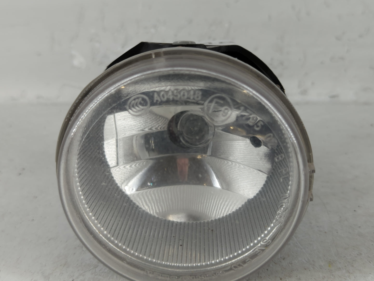 Dodge Caravan Passenger Right Oem Front Light Lamp - Oemusedautoparts1.com