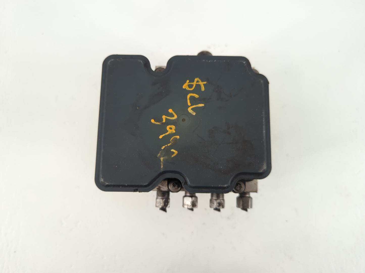 2014 Dodge Caravan ABS Pump Control Module Replacement P/N:P68183803AC Fits OEM Used Auto Parts - Oemusedautoparts1.com