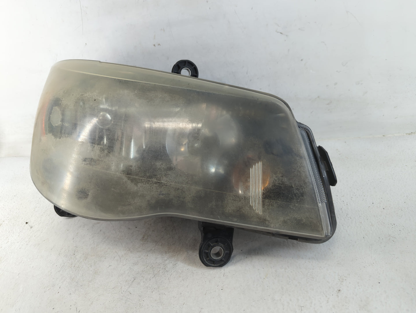 Dodge Caravan Passenger Right Oem Head Light Headlight Lamp - Oemusedautoparts1.com