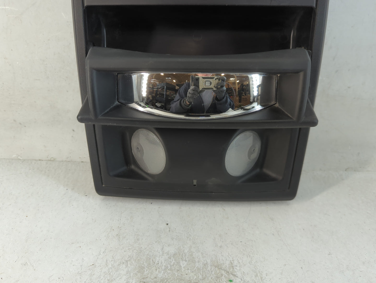 2014 Dodge Caravan Overhead Roof Console - Oemusedautoparts1.com
