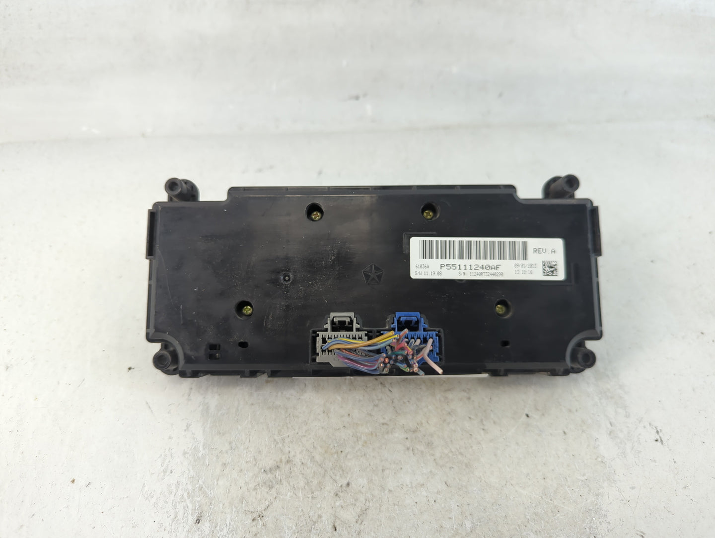 2014 Dodge Caravan Climate Control Module Temperature AC/Heater Replacement P/N:P55111240AF Fits OEM Used Auto Parts - Oemus