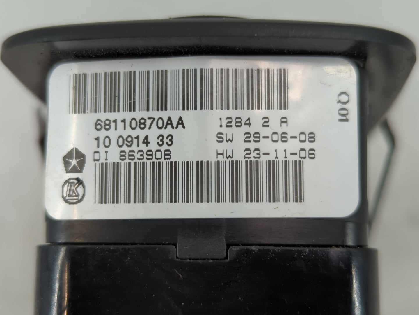 2014 Dodge Caravan Master Power Window Switch Replacement Driver Side Left P/N:68110870AA Fits Fits 2011 2012 2013 2015 OEM 