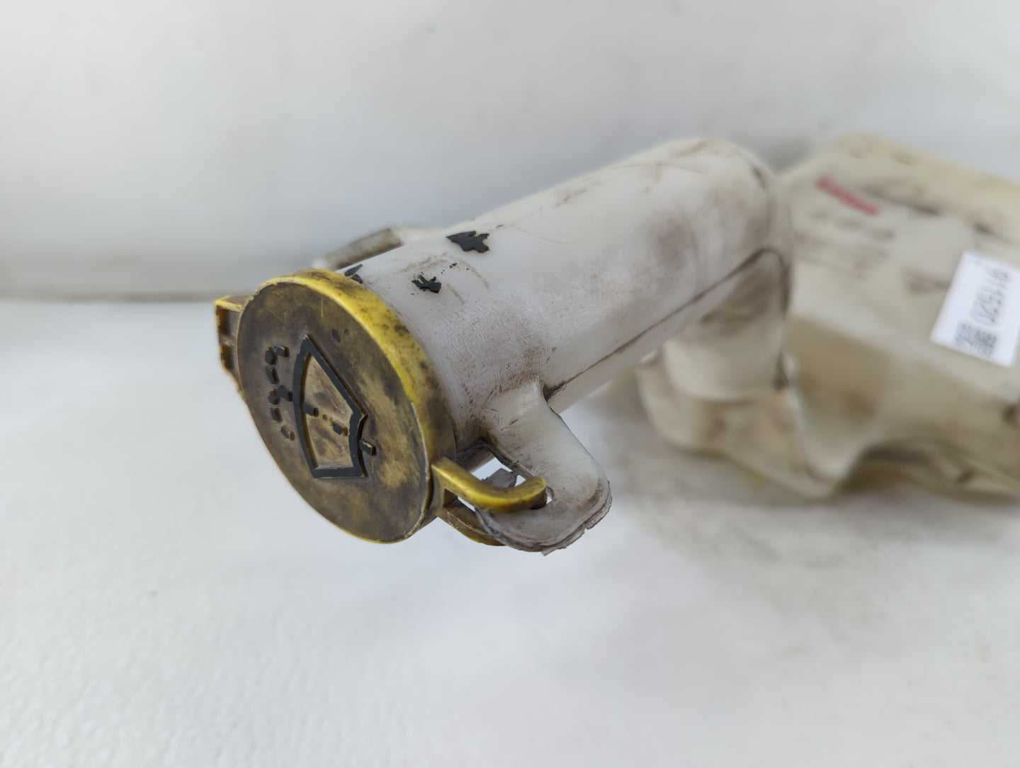 Dodge Caravan Windshield Washer Fluid Reservoir Bottle Oem - Oemusedautoparts1.com