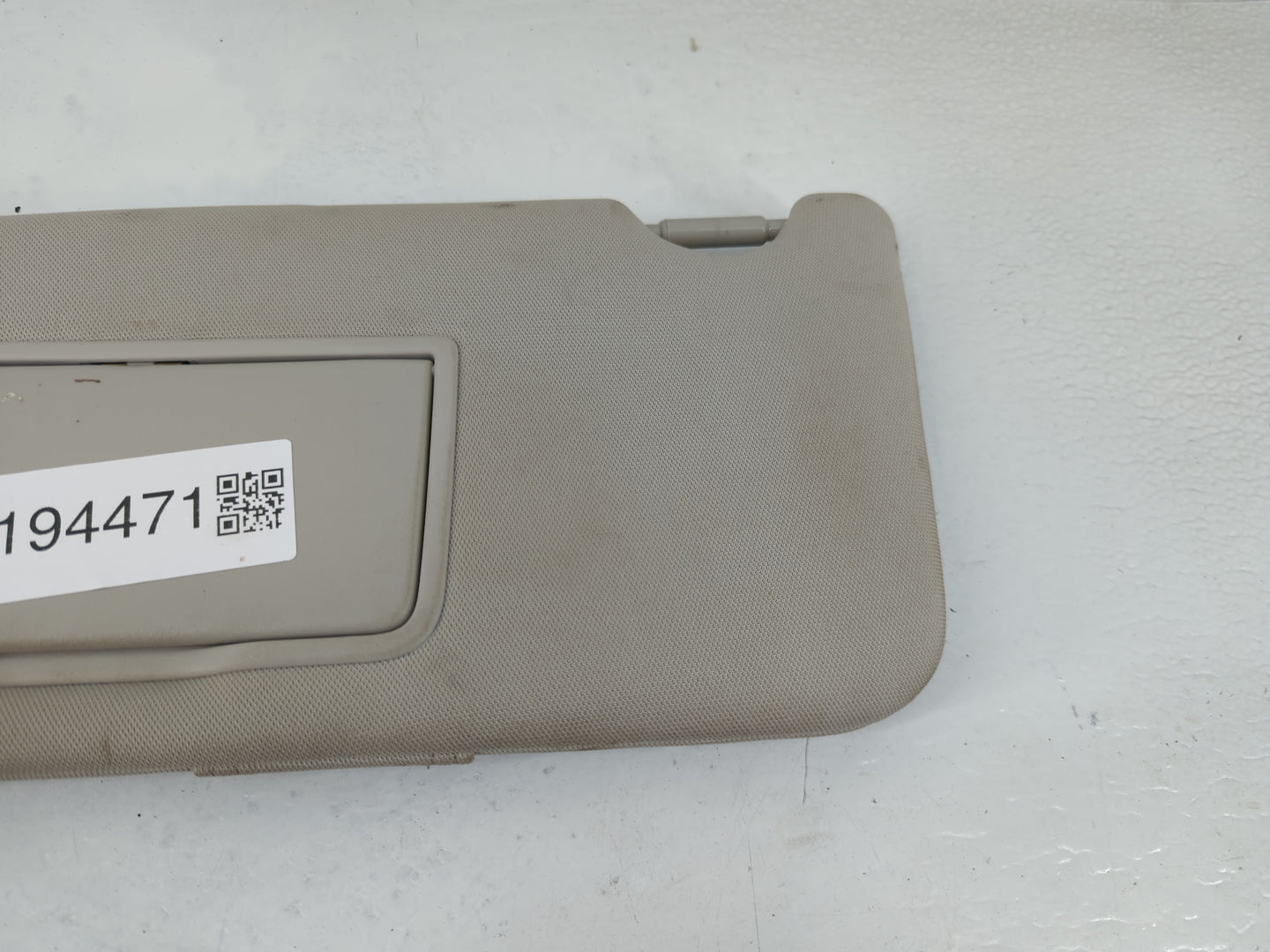 2014 Dodge Challenger Sun Visor Shade Replacement Driver Left Mirror Fits OEM Used Auto Parts - Oemusedautoparts1.com