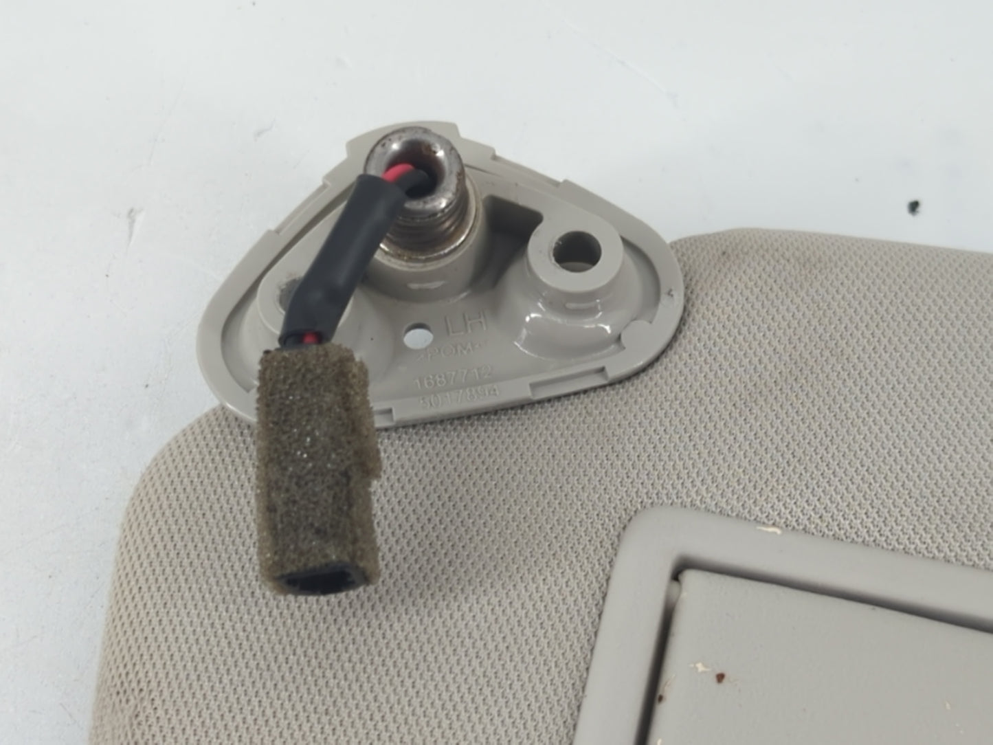 2014 Dodge Challenger Sun Visor Shade Replacement Driver Left Mirror Fits OEM Used Auto Parts - Oemusedautoparts1.com