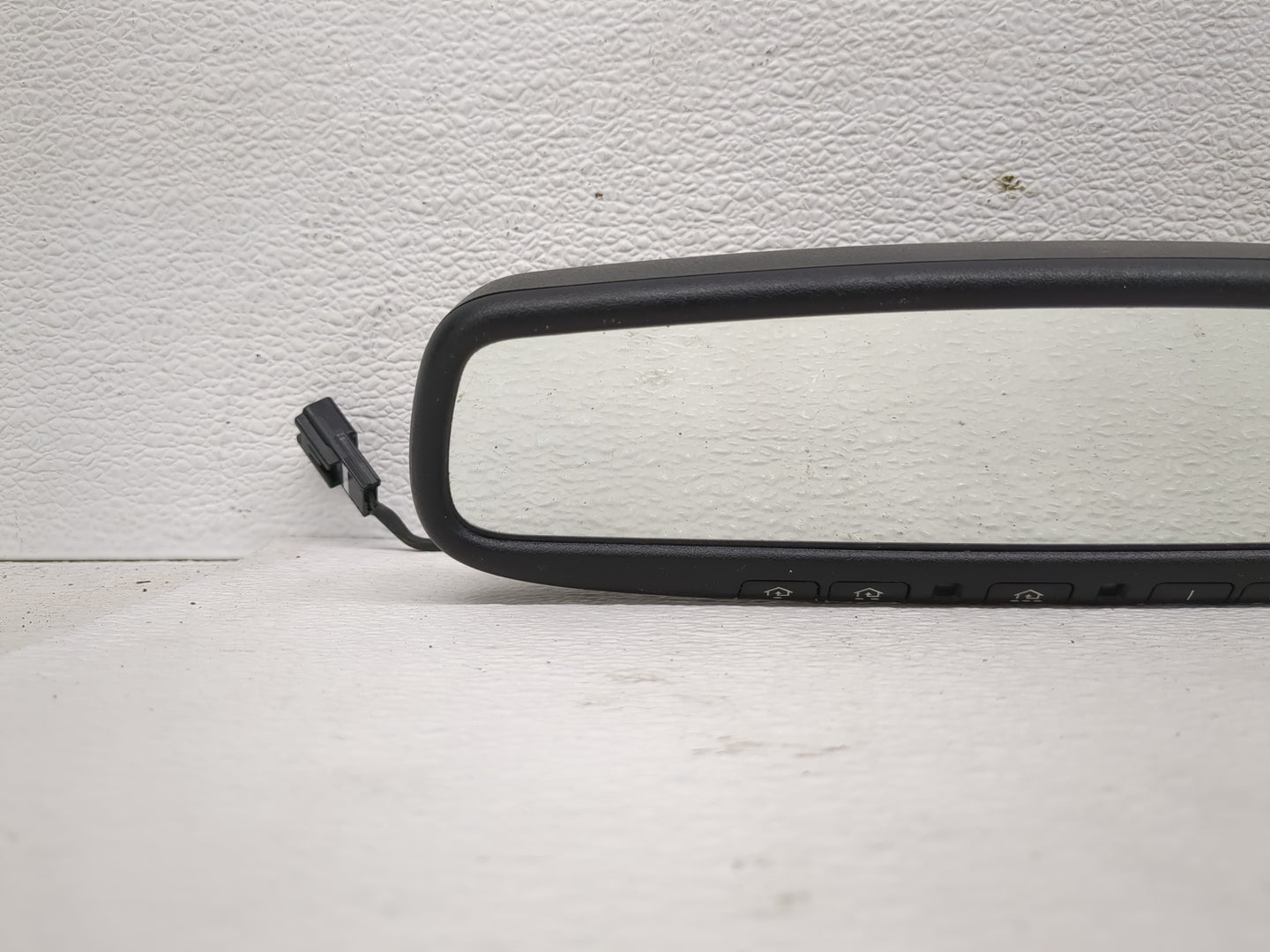 2012-2014 Dodge Challenger Interior Rear View Mirror Replacement OEM P/N:E11026130 Fits Fits 2012 2013 2014 OEM Used Auto Pa
