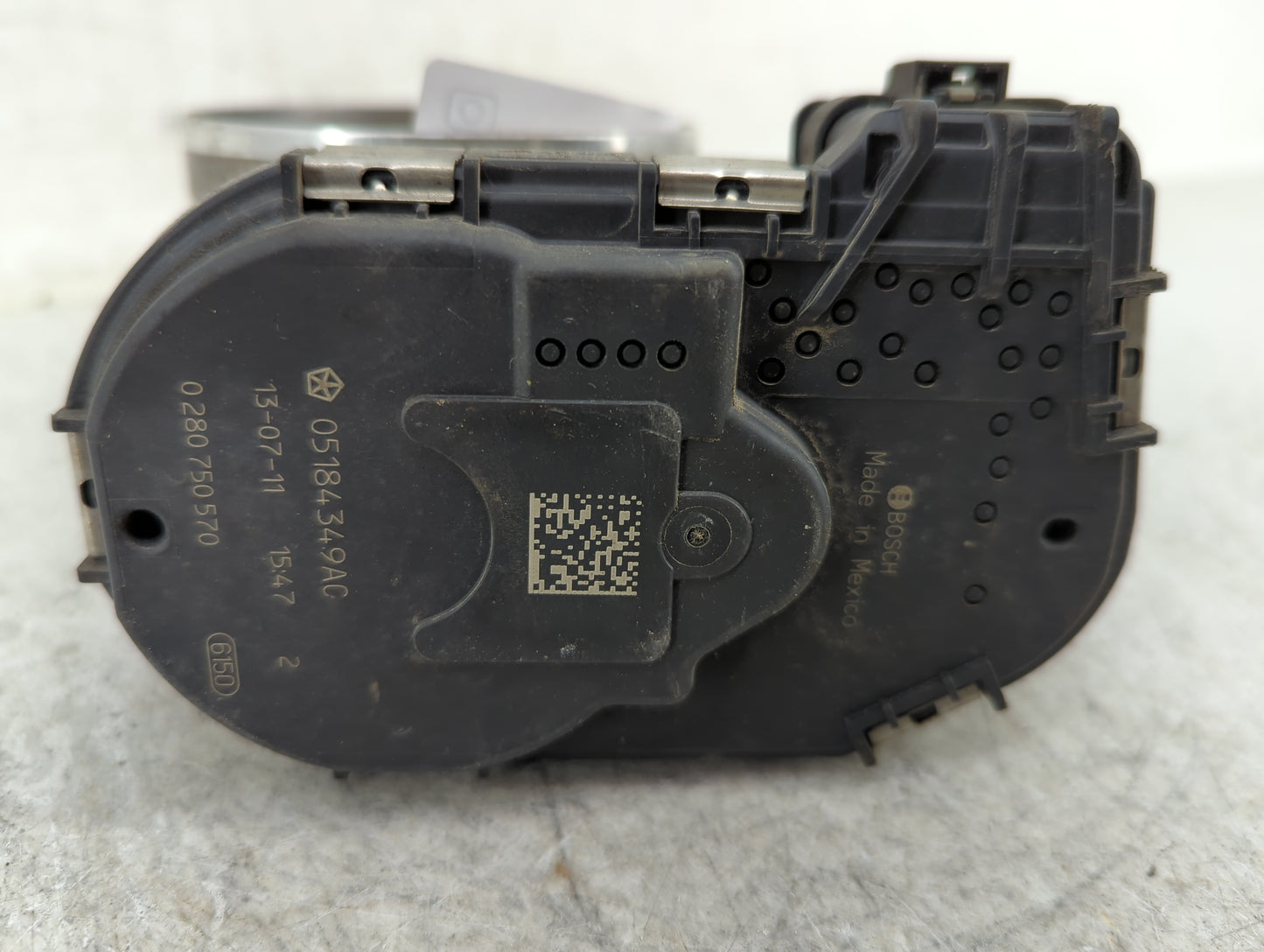 2011-2022 Dodge Challenger Throttle Body P/N:0 280 750 570 05184349AC Fits OEM Used Auto Parts - Oemusedautoparts1.com