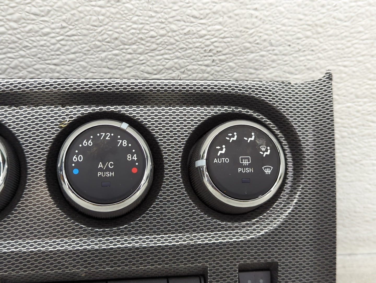 2011-2014 Dodge Challenger Climate Control Module Temperature AC/Heater Replacement P/N:55111463AF Fits Fits 2011 2012 2013 