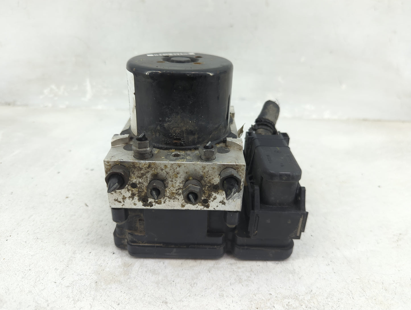 2013-2014 Dodge Challenger ABS Pump Control Module Replacement Fits Fits 2013 2014 OEM Used Auto Parts - Oemusedautoparts1.c