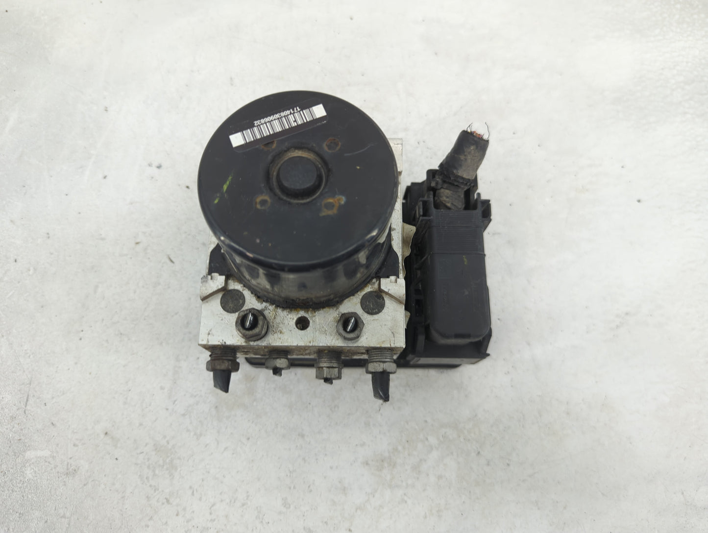 2013-2014 Dodge Challenger ABS Pump Control Module Replacement Fits Fits 2013 2014 OEM Used Auto Parts - Oemusedautoparts1.c