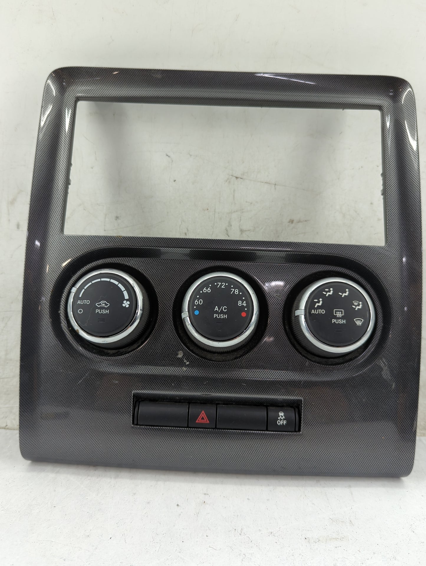 2011-2014 Dodge Challenger Climate Control Module Temperature AC/Heater Replacement P/N:P68194005AB Fits Fits 2011 2012 2013