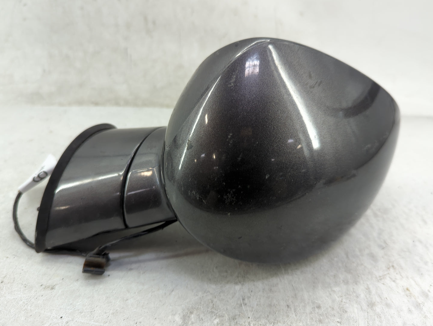 2014 Dodge Challenger Driver Side View Mirror - Left Door Mirror OEM Used - Oemusedautoparts1.com