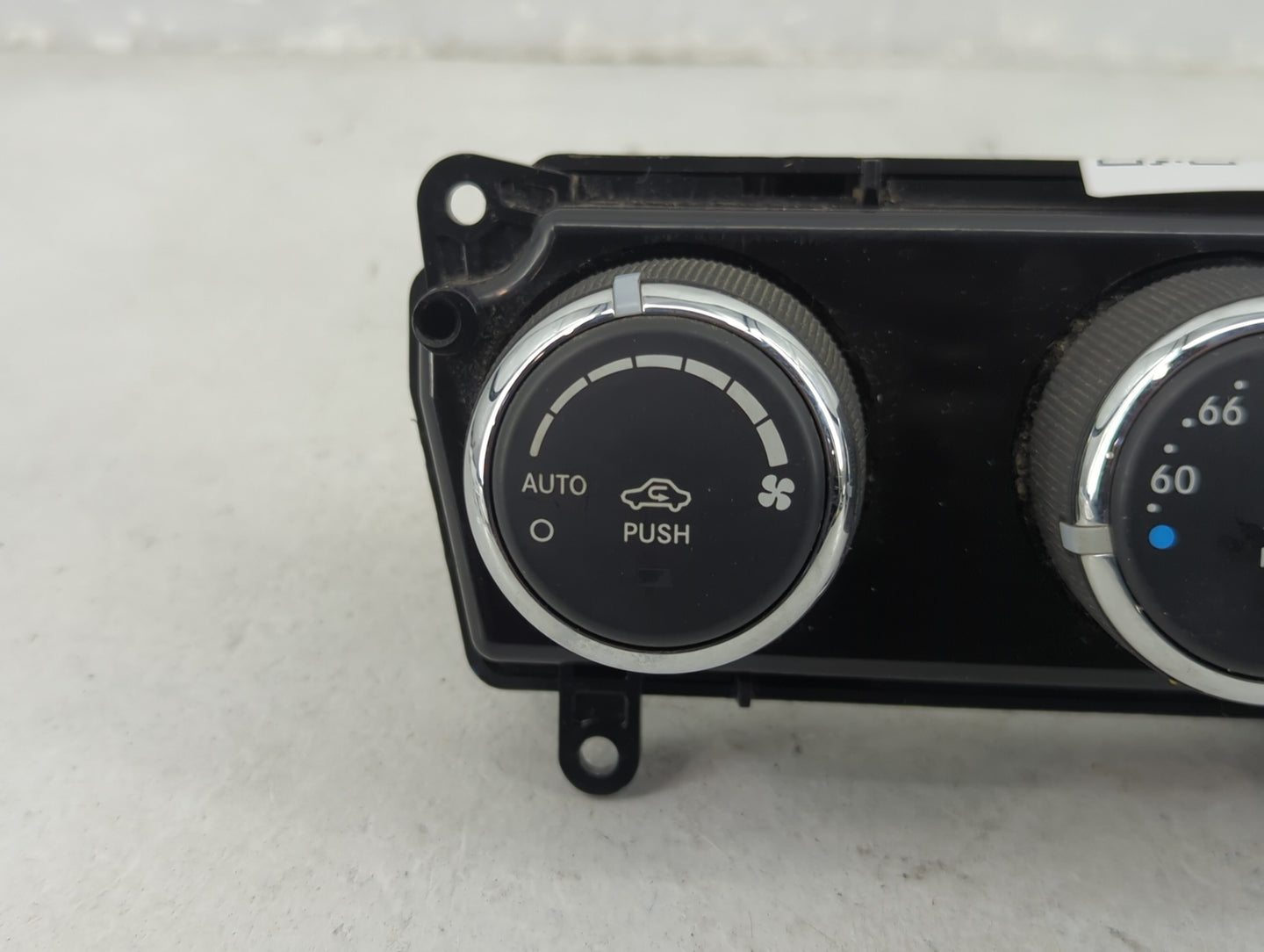 2011-2014 Dodge Challenger Climate Control Module Temperature AC/Heater Replacement P/N:P68194005AC Fits Fits 2011 2012 2013