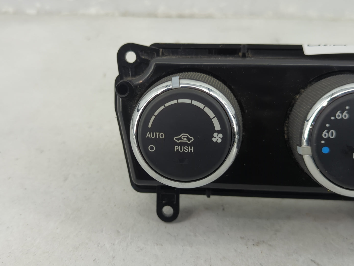 2011-2014 Dodge Challenger Climate Control Module Temperature AC/Heater Replacement P/N:P68194005AC Fits Fits 2011 2012 2013