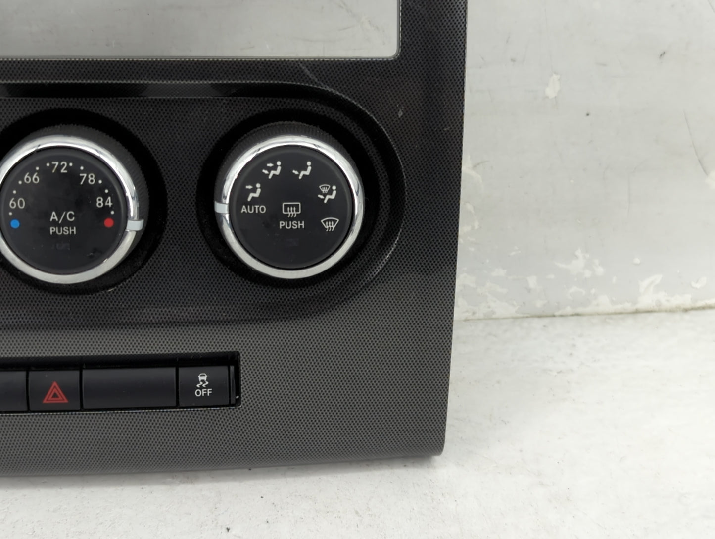 2011-2014 Dodge Challenger Climate Control Module Temperature AC/Heater Replacement P/N:P68194005AA Fits Fits 2011 2012 2013