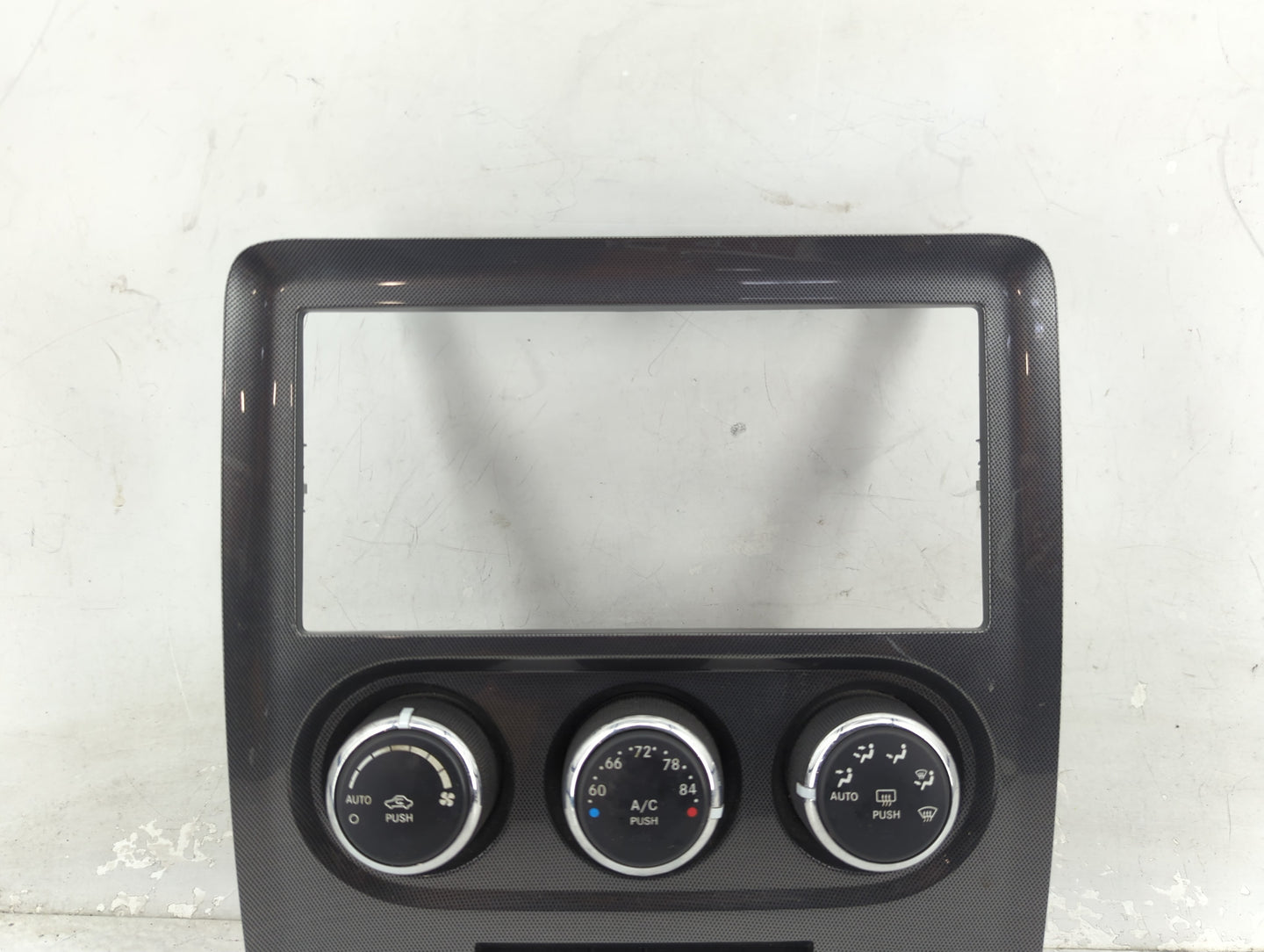 2011-2014 Dodge Challenger Climate Control Module Temperature AC/Heater Replacement P/N:P68194005AA Fits Fits 2011 2012 2013