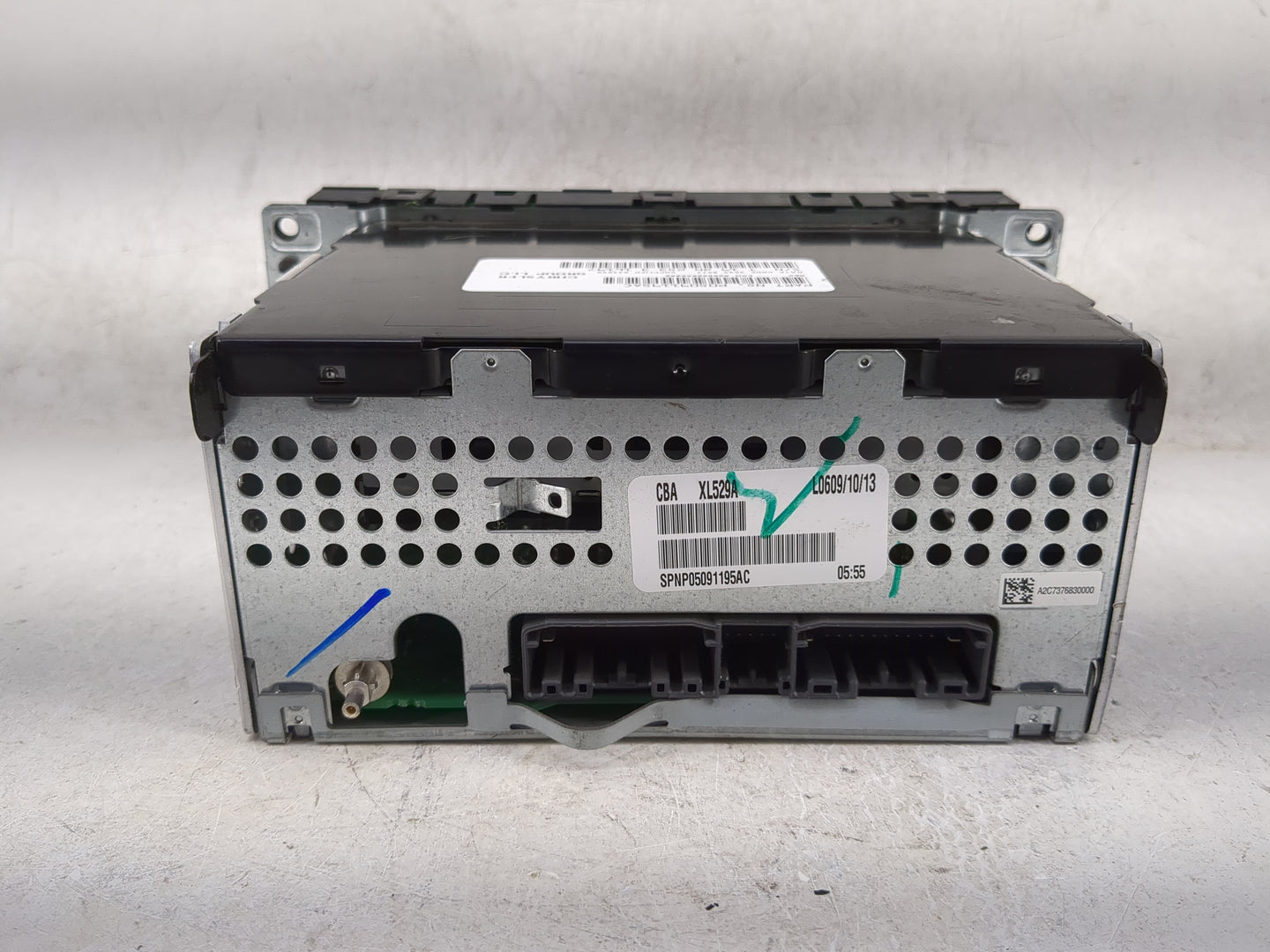 2012-2014 Dodge Challenger Radio AM FM Cd Player Receiver Replacement P/N:P05091195AC SPNP05091195AC Fits OEM Used Auto Part
