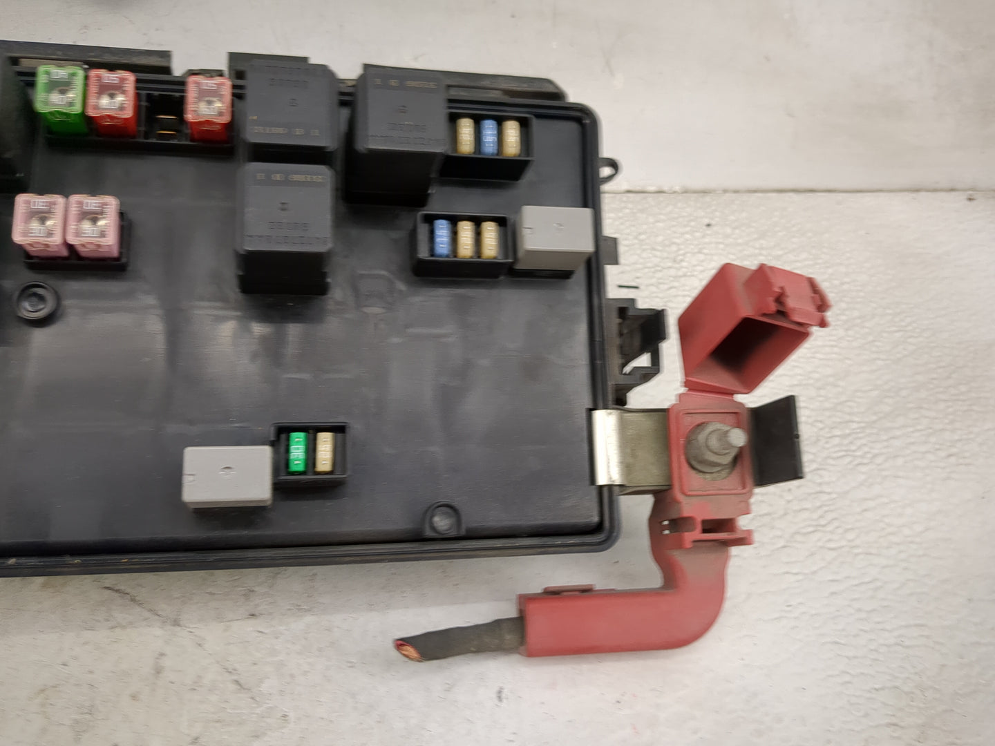 2014 Dodge Challenger Fusebox Fuse Box Panel Relay Module P/N:68044658AA Fits OEM Used Auto Parts - Oemusedautoparts1.com