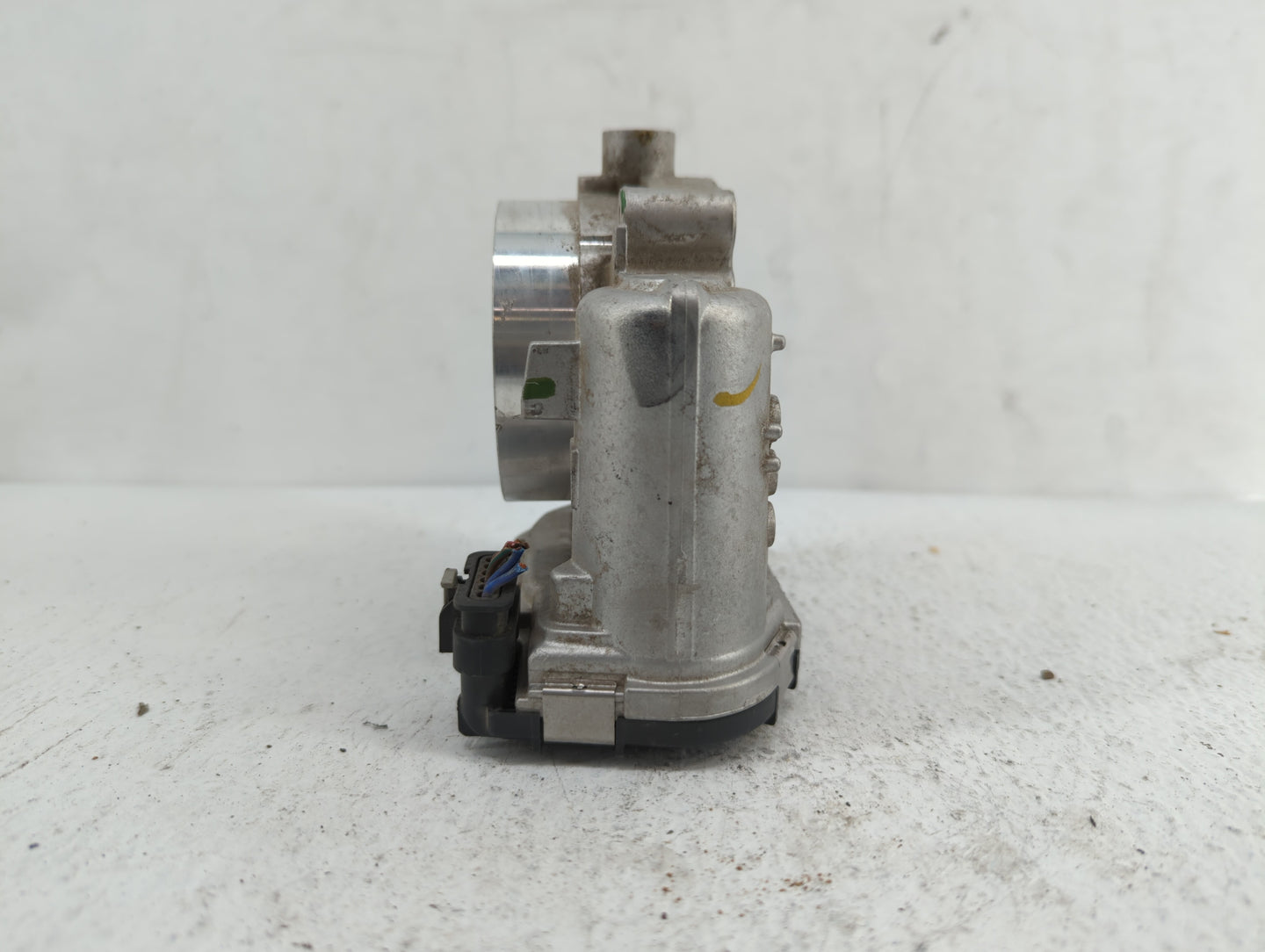 2011-2018 Dodge Challenger Throttle Body P/N:05184349AC 05184349AE Fits Fits 2011 2012 2013 2014 2015 2016 2017 2018 2019 OE