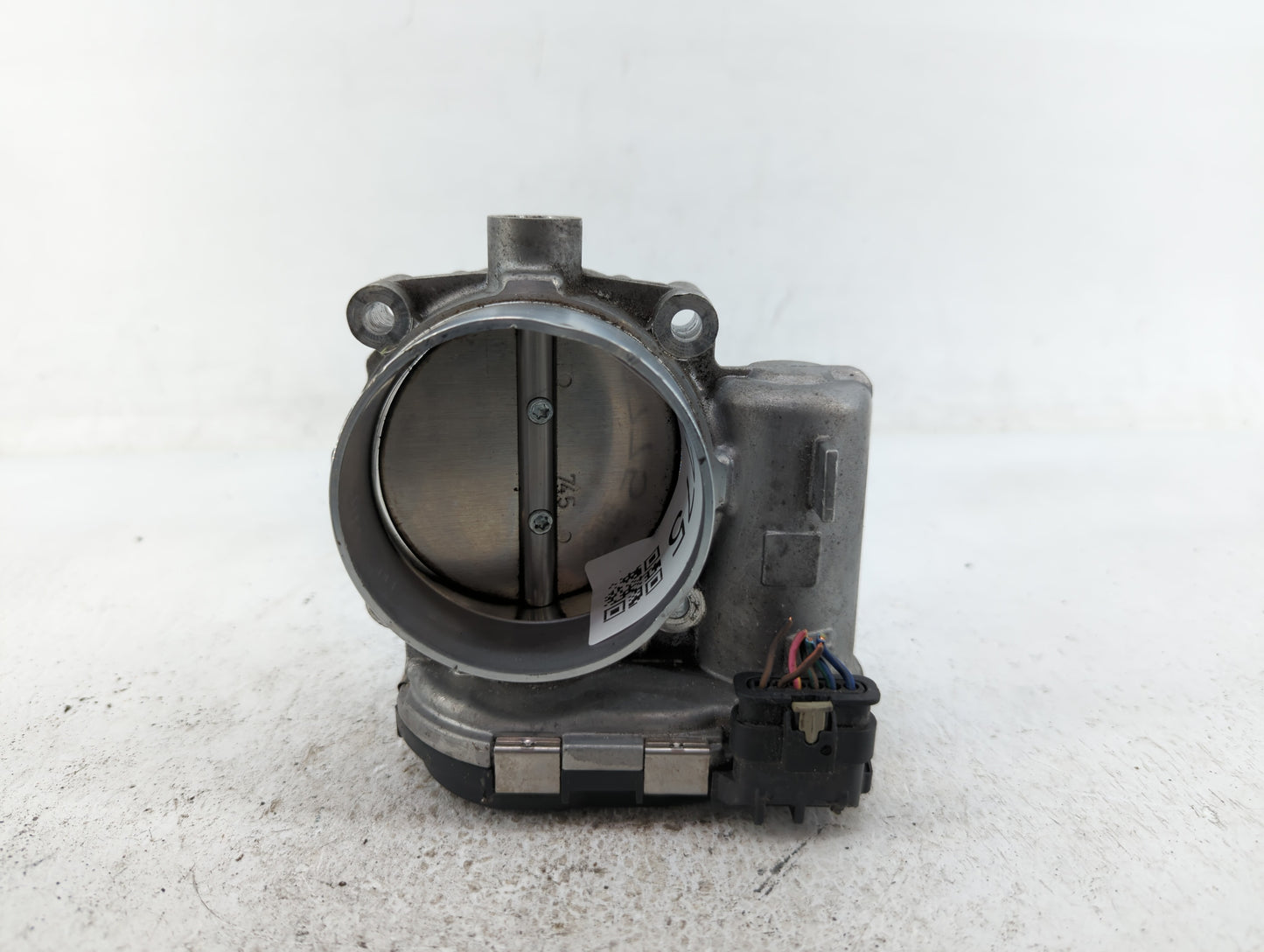 2011-2022 Dodge Challenger Throttle Body P/N:05184349AE 05184349AC Fits OEM Used Auto Parts - Oemusedautoparts1.com