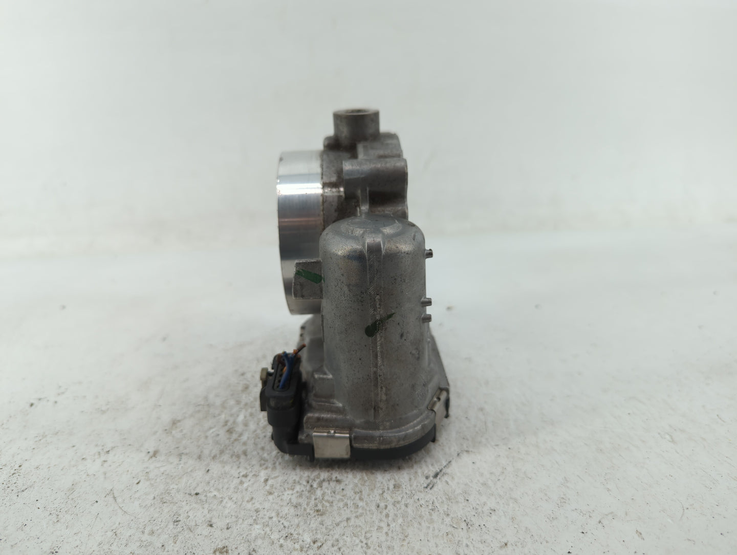 2011-2022 Dodge Challenger Throttle Body P/N:05184349AE 05184349AC Fits OEM Used Auto Parts - Oemusedautoparts1.com