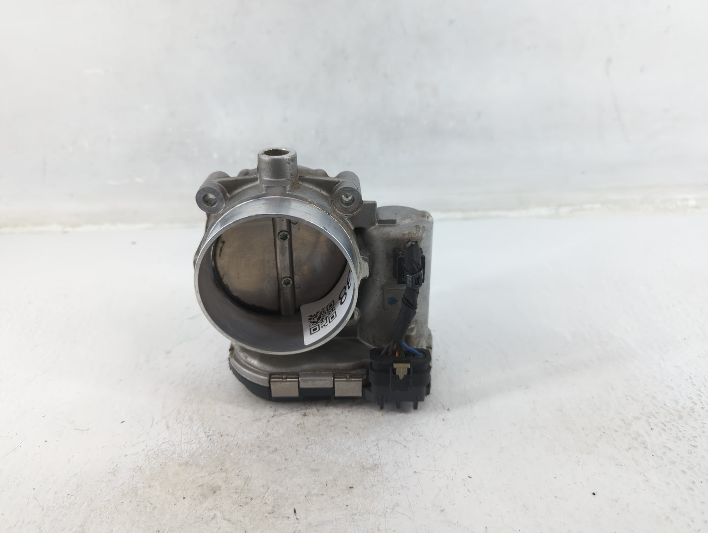 2011-2022 Dodge Challenger Throttle Body P/N:0 280 750 570 05184349AC Fits OEM Used Auto Parts - Oemusedautoparts1.com