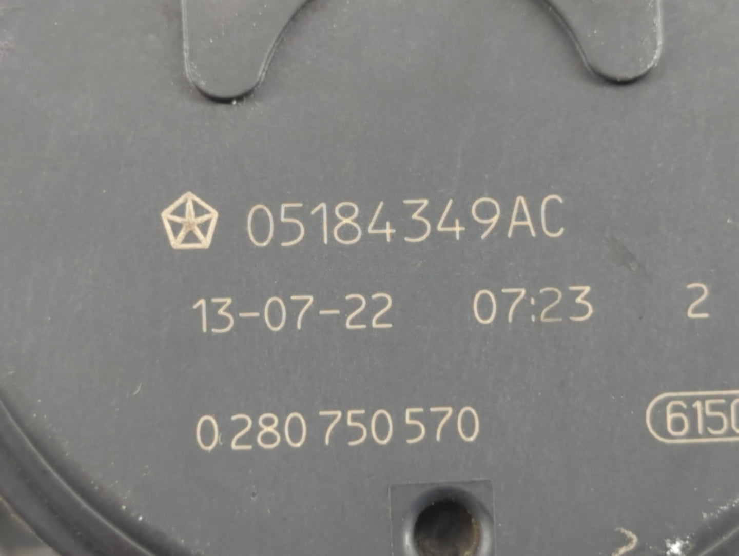 2011-2022 Dodge Challenger Throttle Body P/N:0 280 750 570 05184349AC Fits OEM Used Auto Parts - Oemusedautoparts1.com