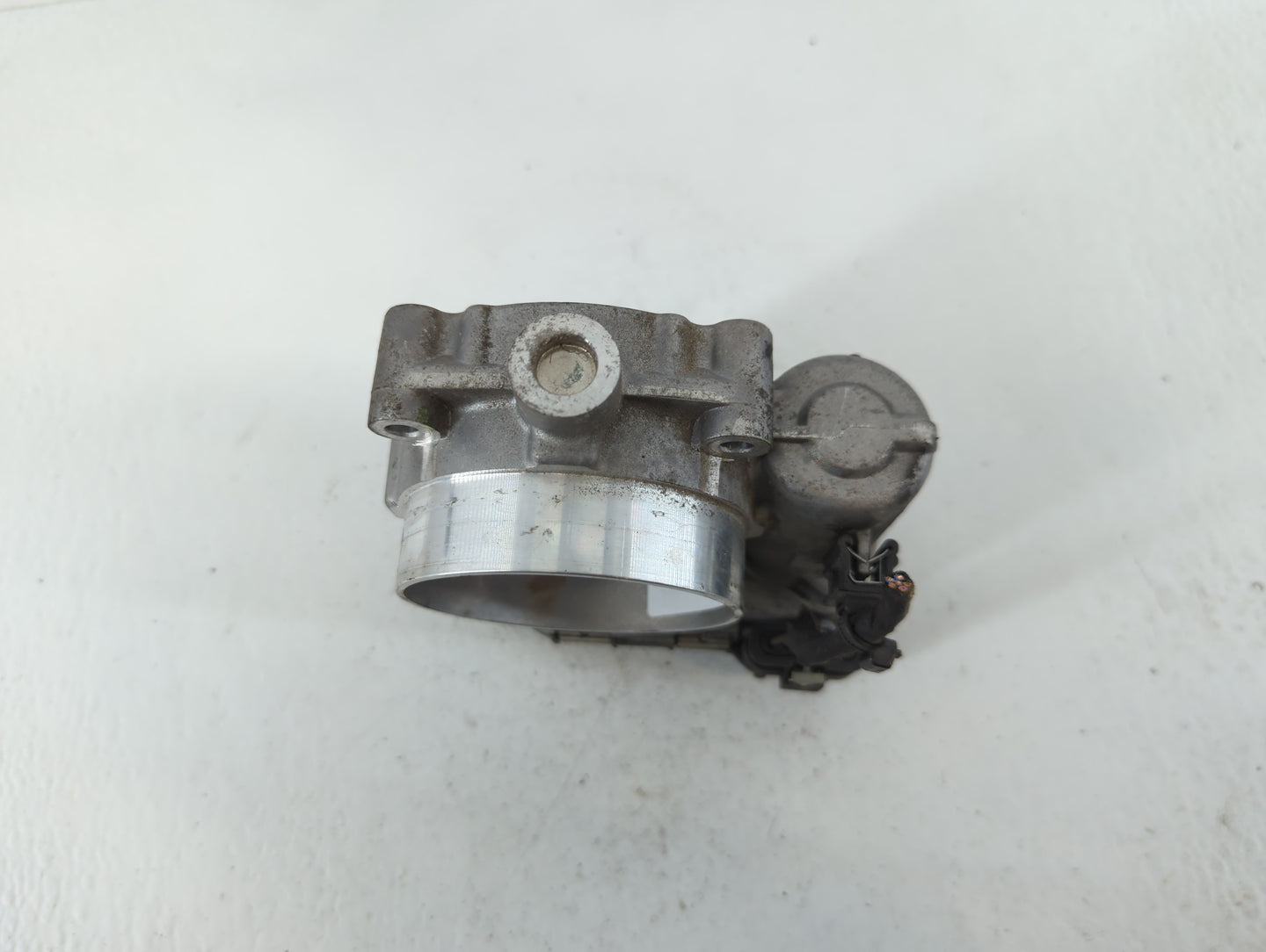 2011-2022 Dodge Challenger Throttle Body P/N:0 280 750 570 05184349AC Fits OEM Used Auto Parts - Oemusedautoparts1.com