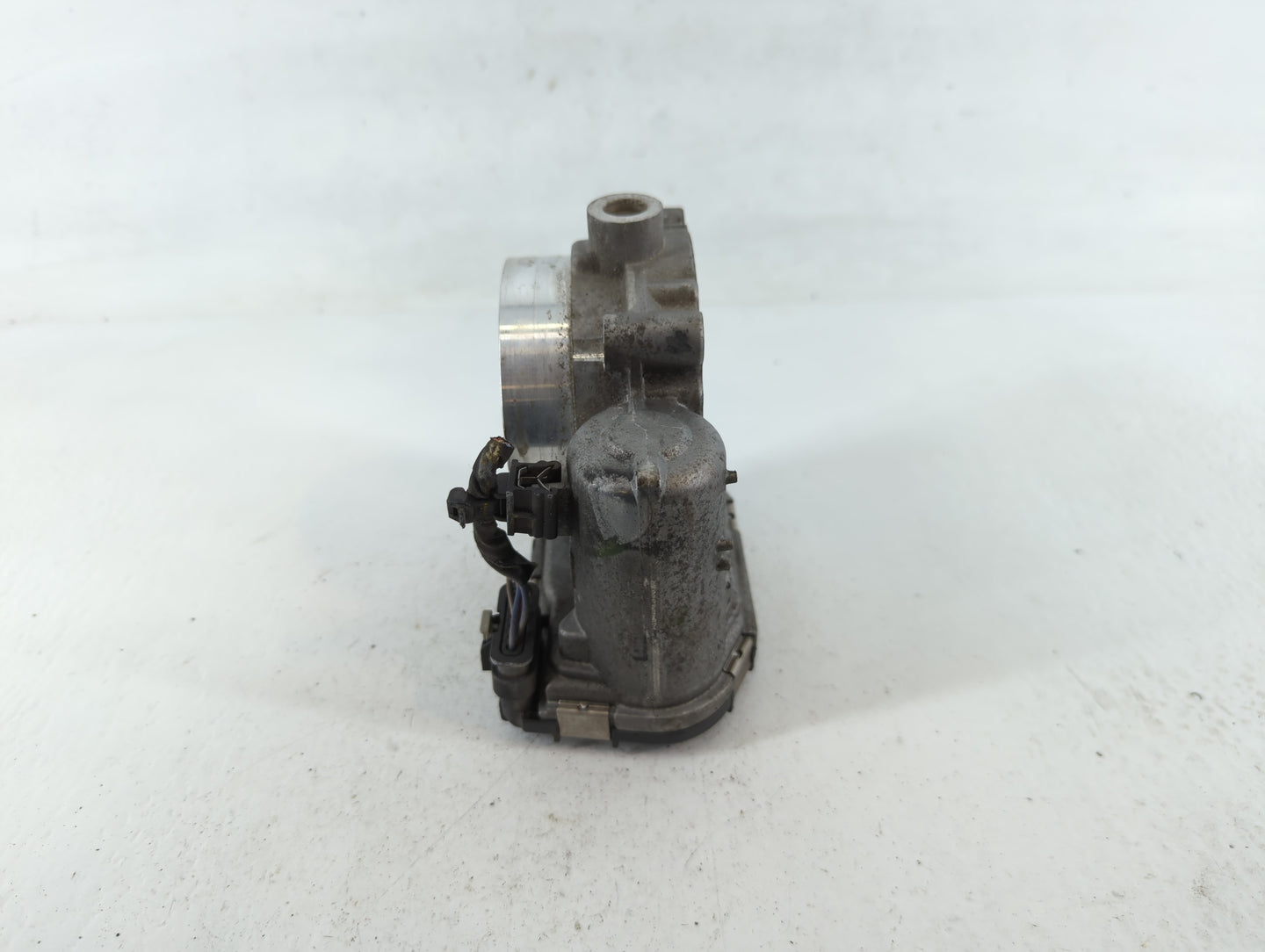 2011-2022 Dodge Challenger Throttle Body P/N:0 280 750 570 05184349AC Fits OEM Used Auto Parts - Oemusedautoparts1.com