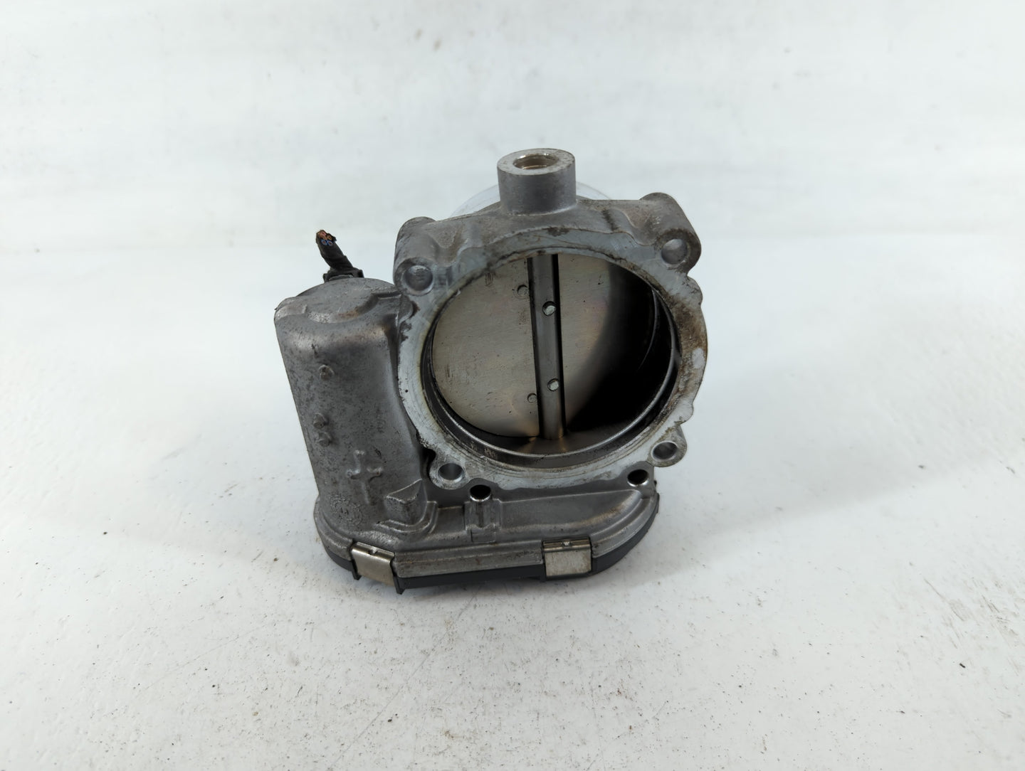 2011-2022 Dodge Challenger Throttle Body P/N:0 280 750 570 05184349AC Fits OEM Used Auto Parts - Oemusedautoparts1.com