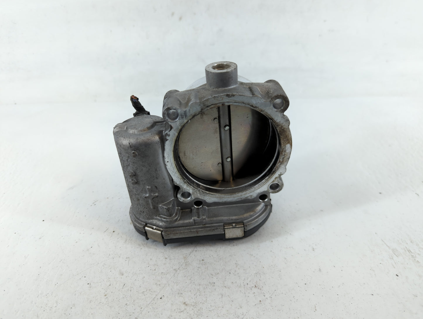2011-2022 Dodge Challenger Throttle Body P/N:0 280 750 570 05184349AC Fits OEM Used Auto Parts - Oemusedautoparts1.com