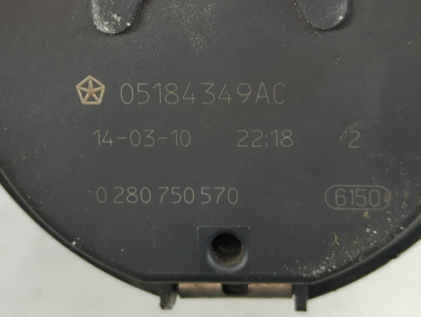 2011-2022 Dodge Challenger Throttle Body P/N:0 280 750 570 05184349AC Fits OEM Used Auto Parts - Oemusedautoparts1.com