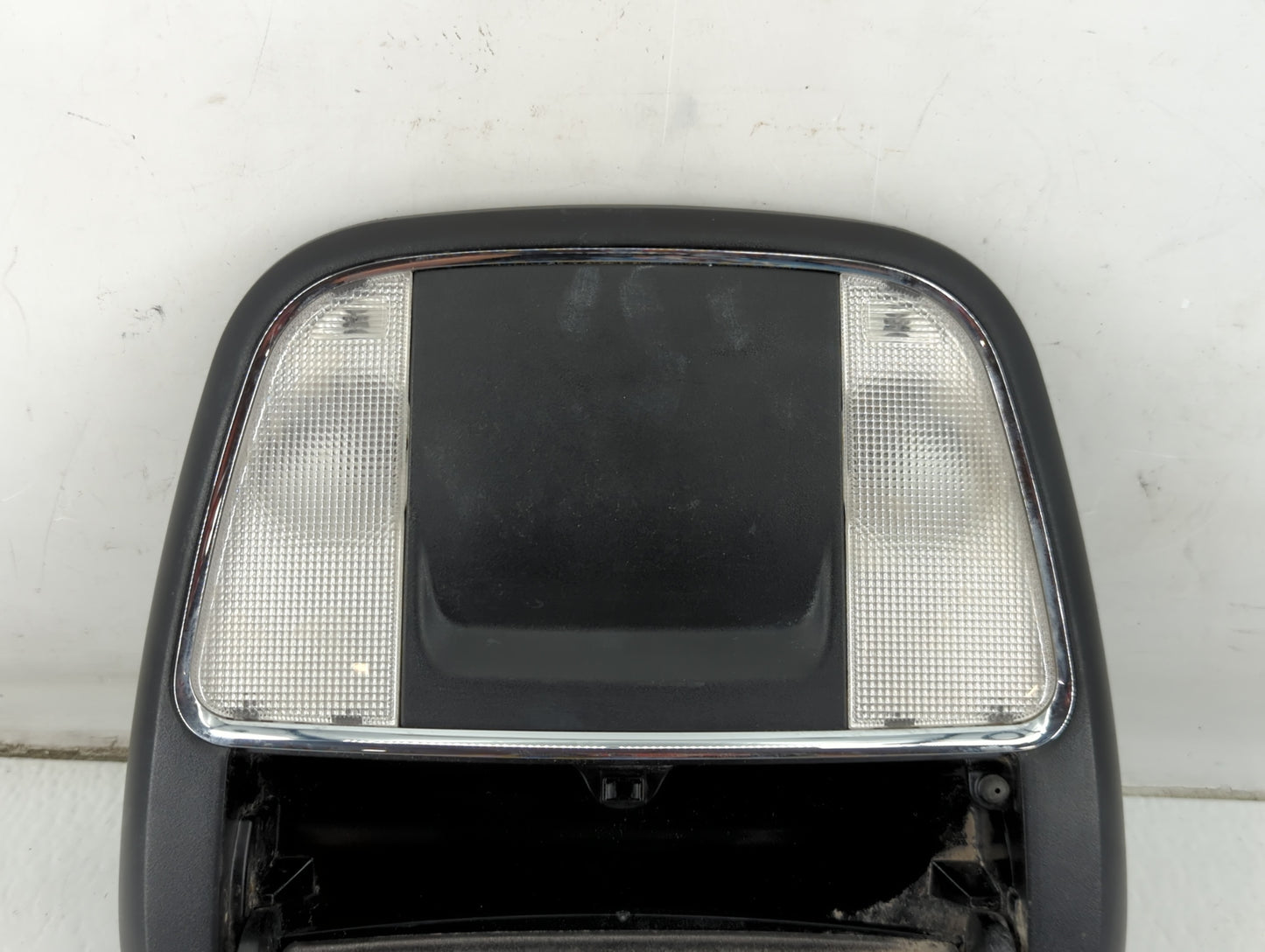 2011-2014 Dodge Charger Overhead Roof Console 1047686 - Oemusedautoparts1.com
