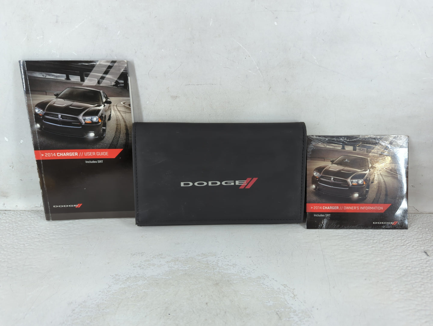 2014 Dodge Charger Owners Manual Book Guide P/N:14D481-926-AA OEM Used Auto Parts - Oemusedautoparts1.com