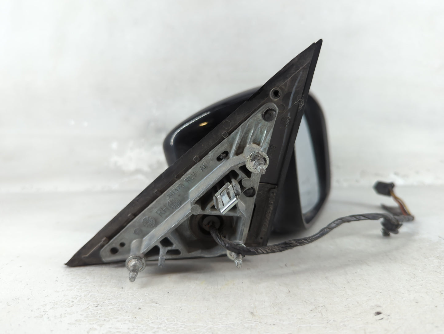 2011-2014 Dodge Charger Passenger Side View Mirror - Right Door Mirror OEM Used - Oemusedautoparts1.com