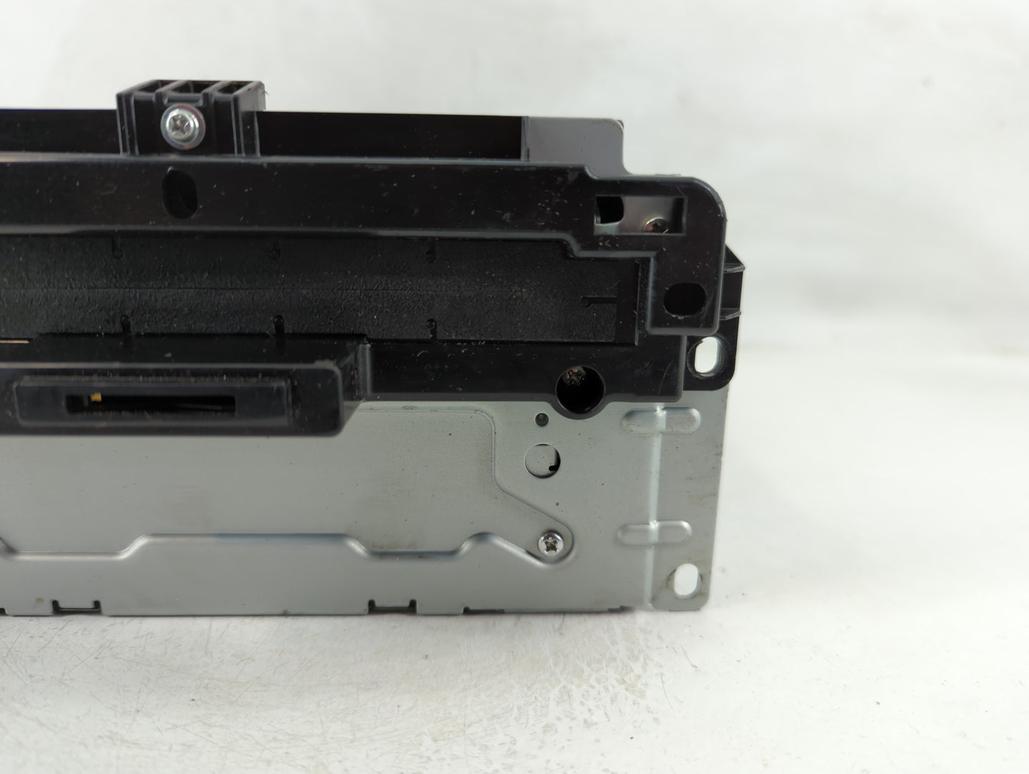 2013-2014 Dodge Charger Radio AM FM Cd Player Receiver Replacement P/N:P68209671AB Fits Fits 2013 2014 OEM Used Auto Parts -