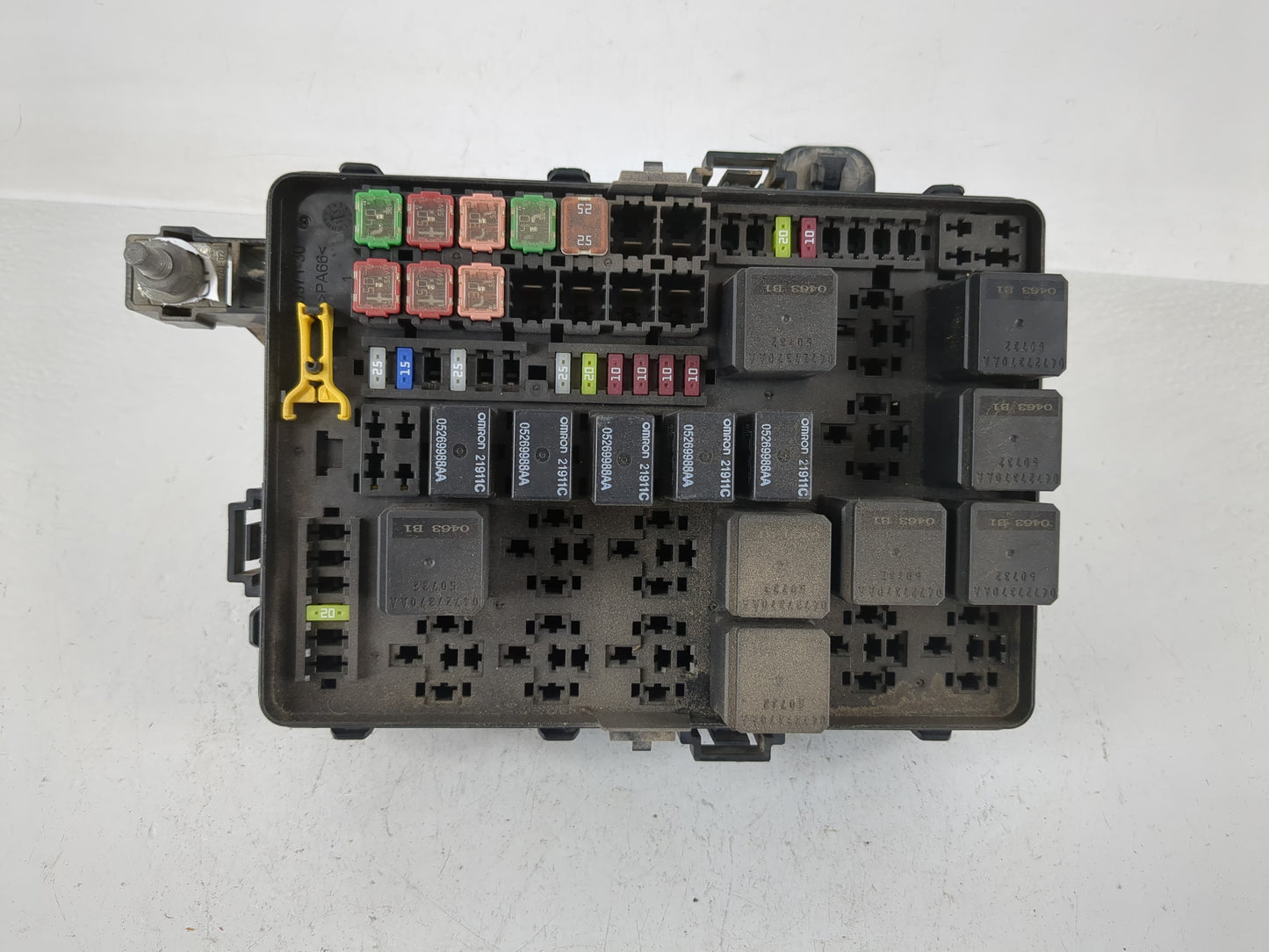 2012-2014 Dodge Charger Fusebox Fuse Box Panel Relay Module P/N:P68202713AB Fits Fits 2012 2013 2014 OEM Used Auto Parts - O