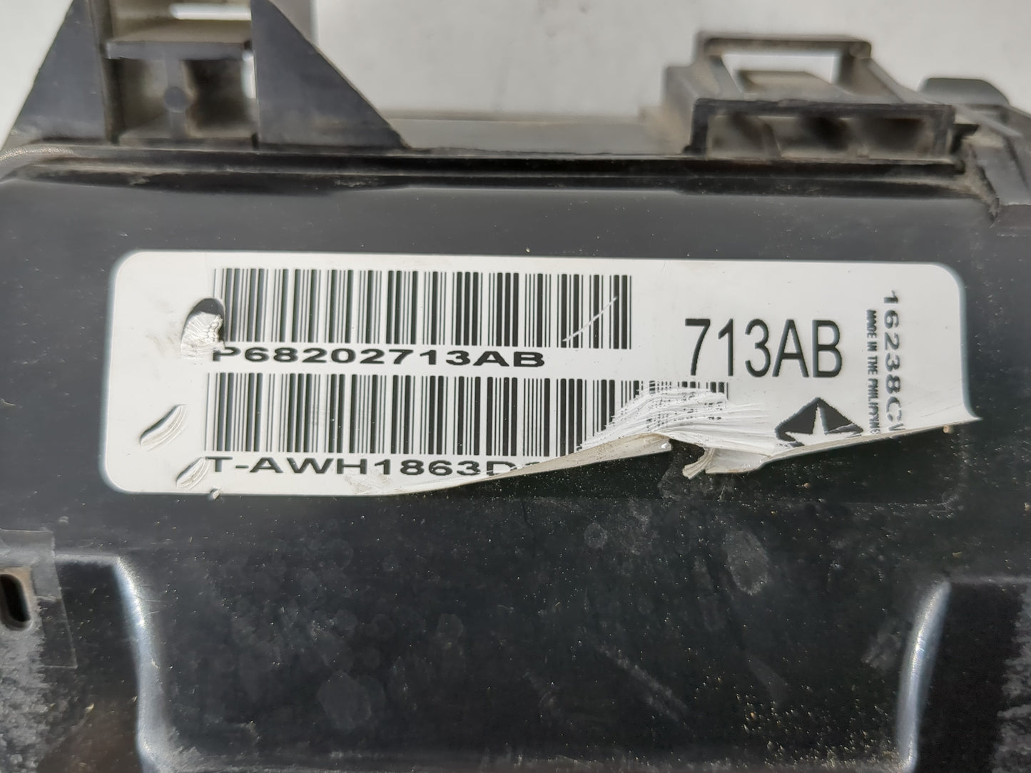 2012-2014 Dodge Charger Fusebox Fuse Box Panel Relay Module P/N:P68202713AB Fits Fits 2012 2013 2014 OEM Used Auto Parts - O