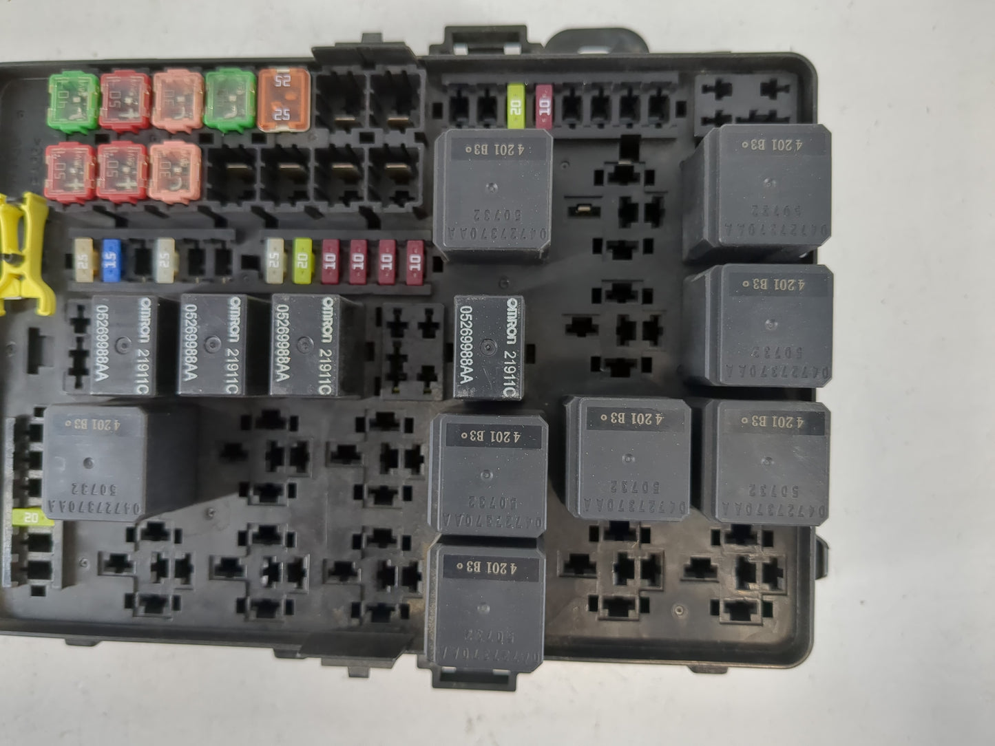 2012-2014 Dodge Charger Fusebox Fuse Box Panel Relay Module P/N:P68202715AC Fits Fits 2012 2013 2014 OEM Used Auto Parts - O