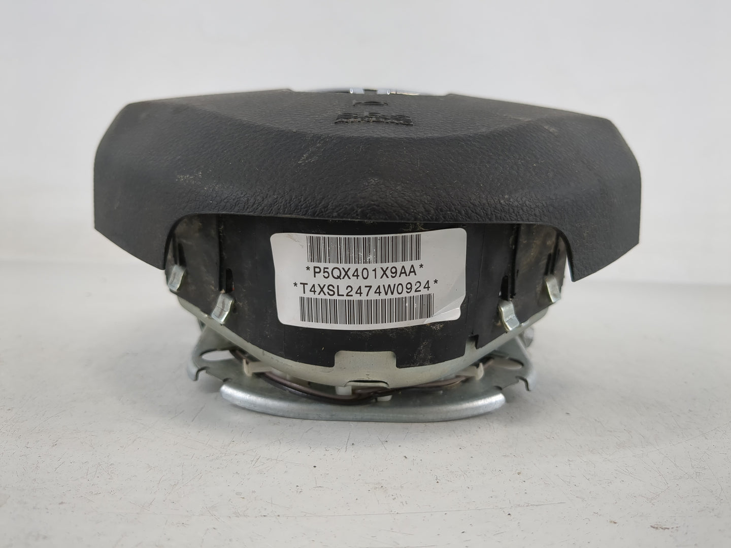 2011-2014 Dodge Charger Air Bag Driver Left Steering Wheel Mounted P/N:P5QX401X9AA Fits Fits 2011 2012 2013 2014 OEM Used Au