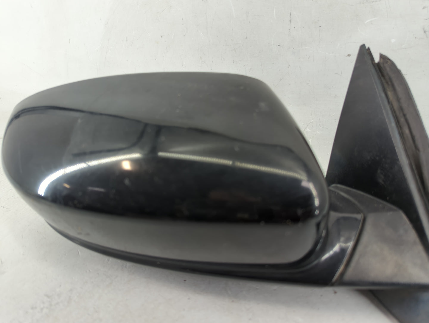 2011-2014 Dodge Charger Passenger Side View Mirror - Right Door Mirror OEM Used - Oemusedautoparts1.com