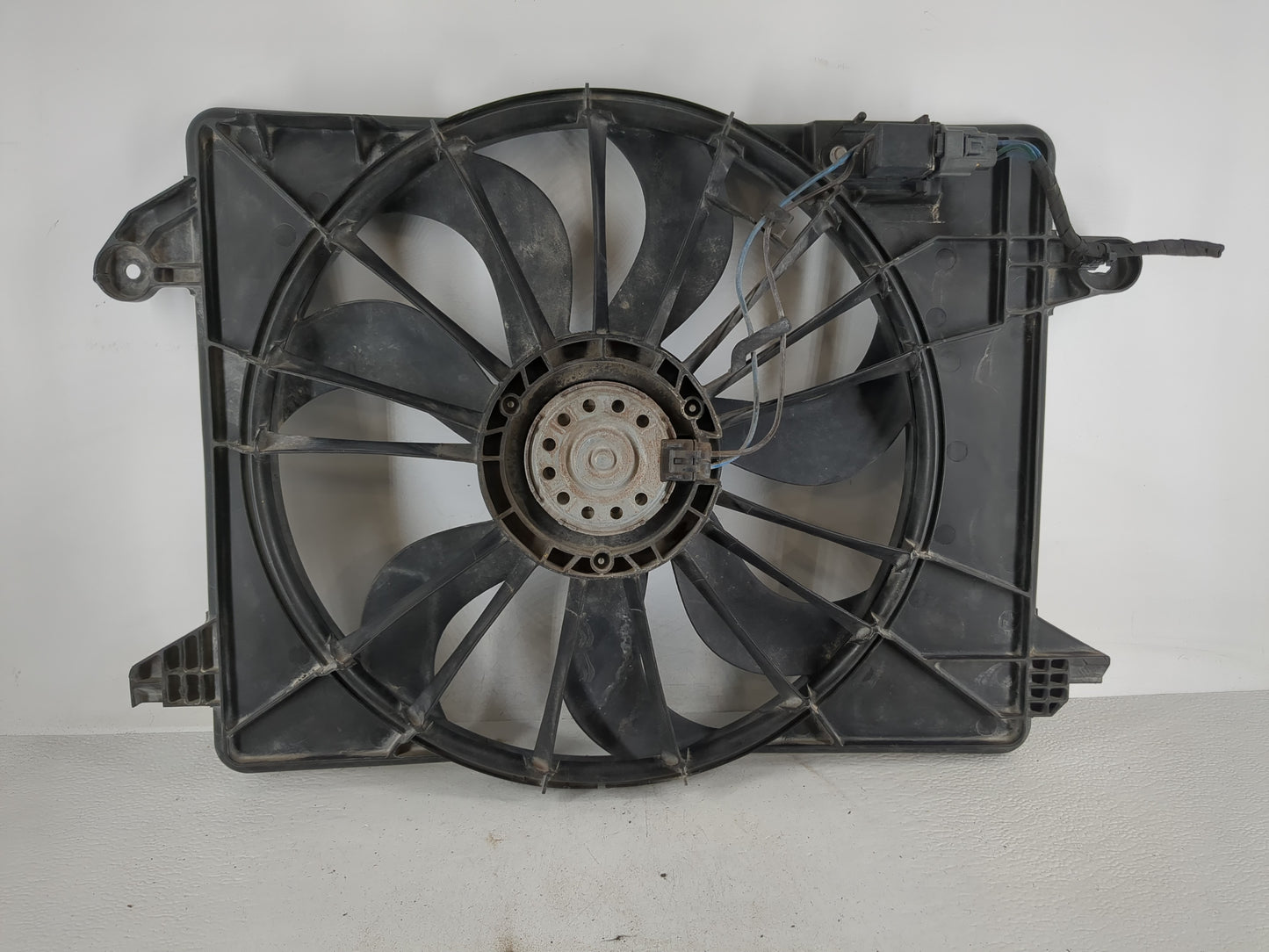 2008-2022 Dodge Charger Electric Radiator Cooling Fan Motor Assembly P/N:M114391 Fits OEM Used Auto Parts - Oemusedautoparts