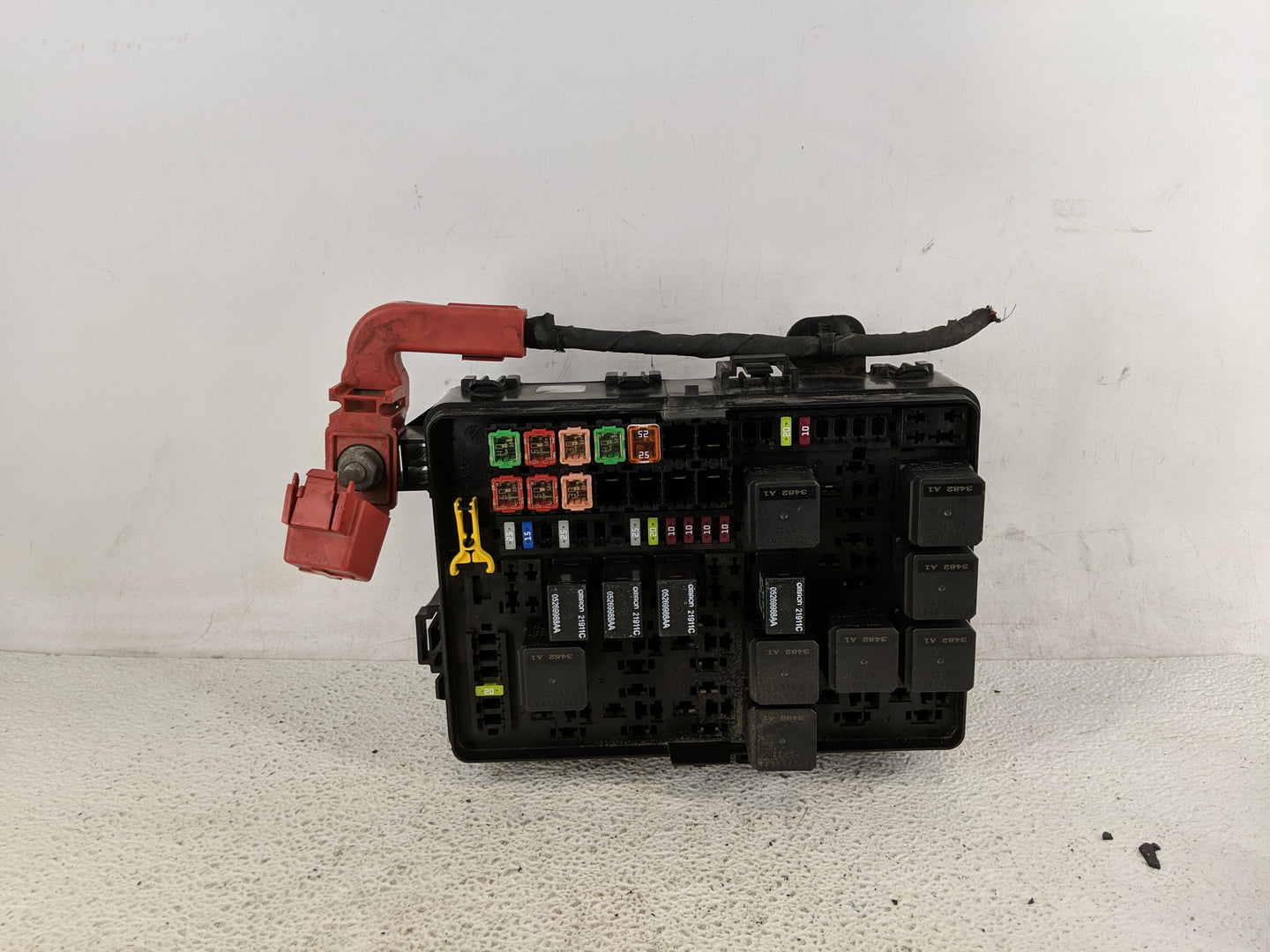 2012-2014 Dodge Charger Fusebox Fuse Box Panel Relay Module P/N:16238BZ P68197046AB Fits Fits 2012 2013 2014 OEM Used Auto P