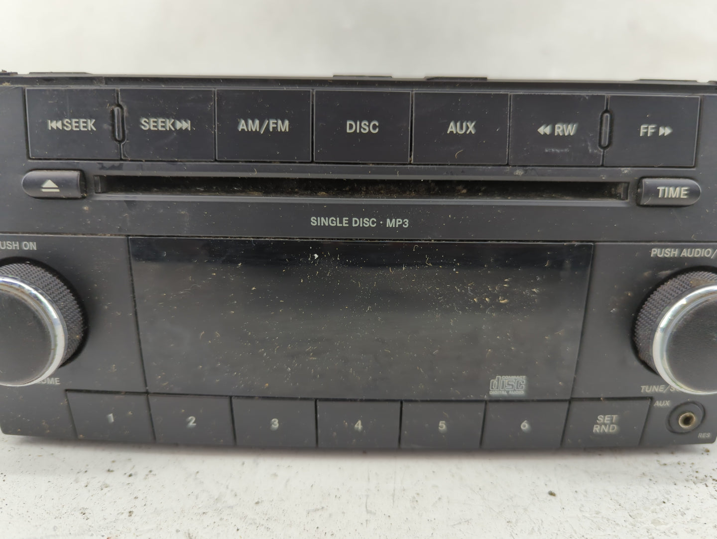 2013-2014 Dodge Charger Radio AM FM Cd Player Receiver Replacement P/N:P05091111AC Fits Fits 2013 2014 OEM Used Auto Parts -