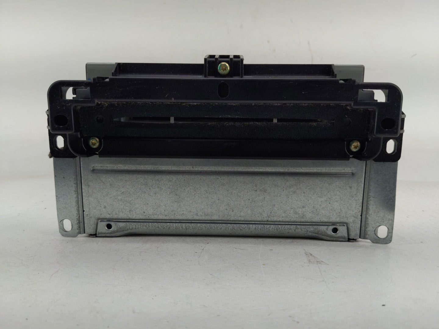 2013-2014 Dodge Charger Radio AM FM Cd Player Receiver Replacement P/N:P68209671AB Fits Fits 2013 2014 OEM Used Auto Parts -