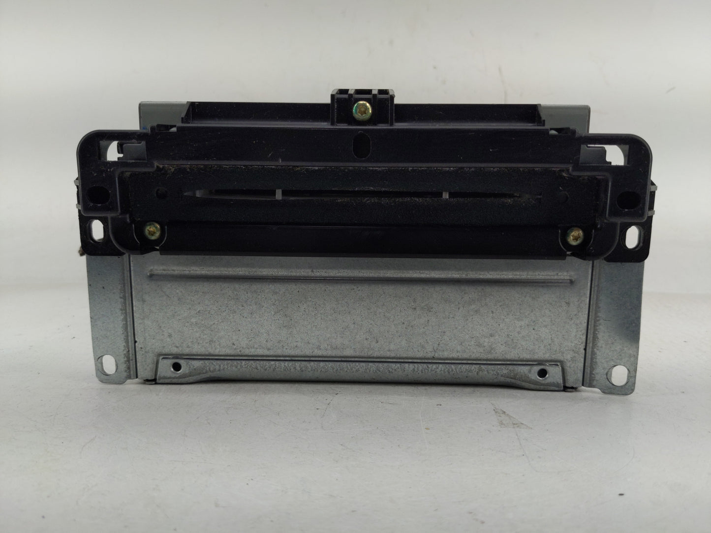 2013-2014 Dodge Charger Radio AM FM Cd Player Receiver Replacement P/N:P68209671AB Fits Fits 2013 2014 OEM Used Auto Parts -