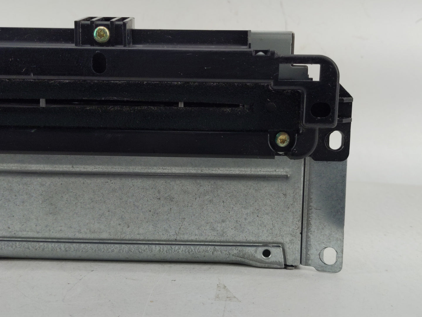 2013-2014 Dodge Charger Radio AM FM Cd Player Receiver Replacement P/N:P68209671AB Fits Fits 2013 2014 OEM Used Auto Parts -
