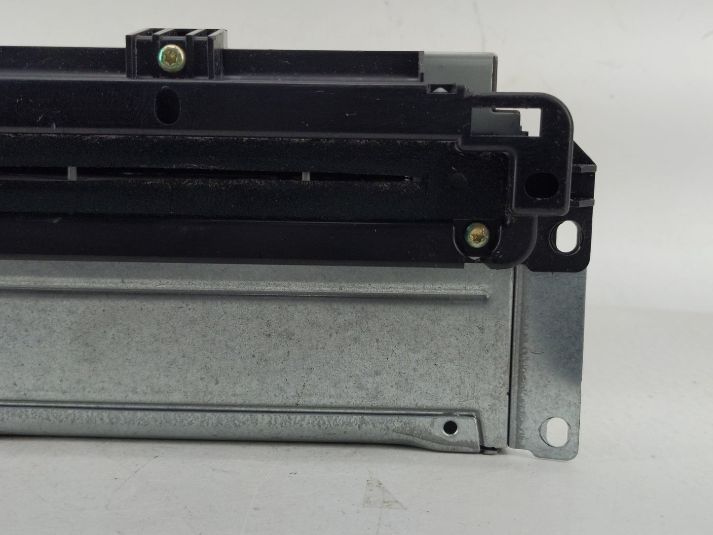 2013-2014 Dodge Charger Radio AM FM Cd Player Receiver Replacement P/N:P68209671AB Fits Fits 2013 2014 OEM Used Auto Parts -