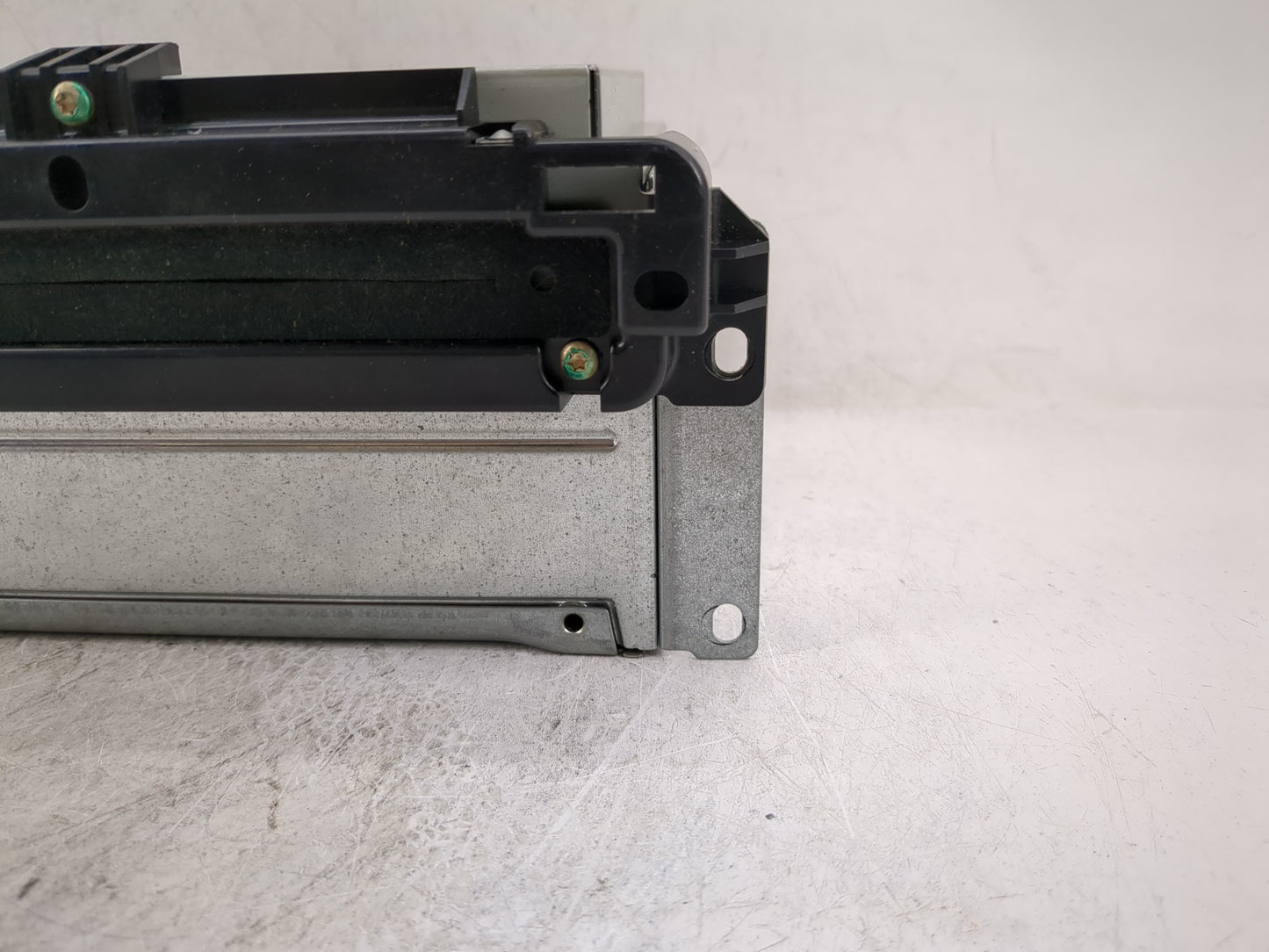 2013-2014 Dodge Charger Radio AM FM Cd Player Receiver Replacement P/N:P68209671AB Fits Fits 2013 2014 OEM Used Auto Parts -